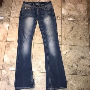 listing-status-banner